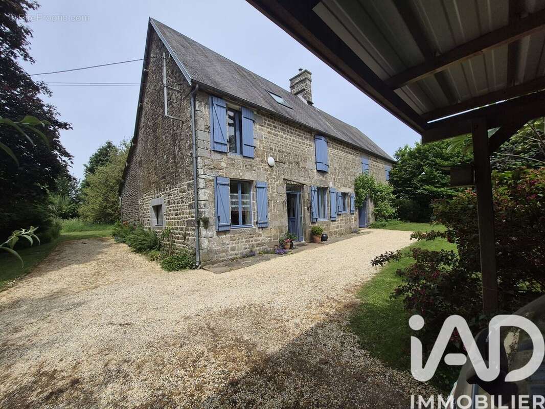 Maison 130 m² à Saint-Clement-Rancoudray  - photo 4