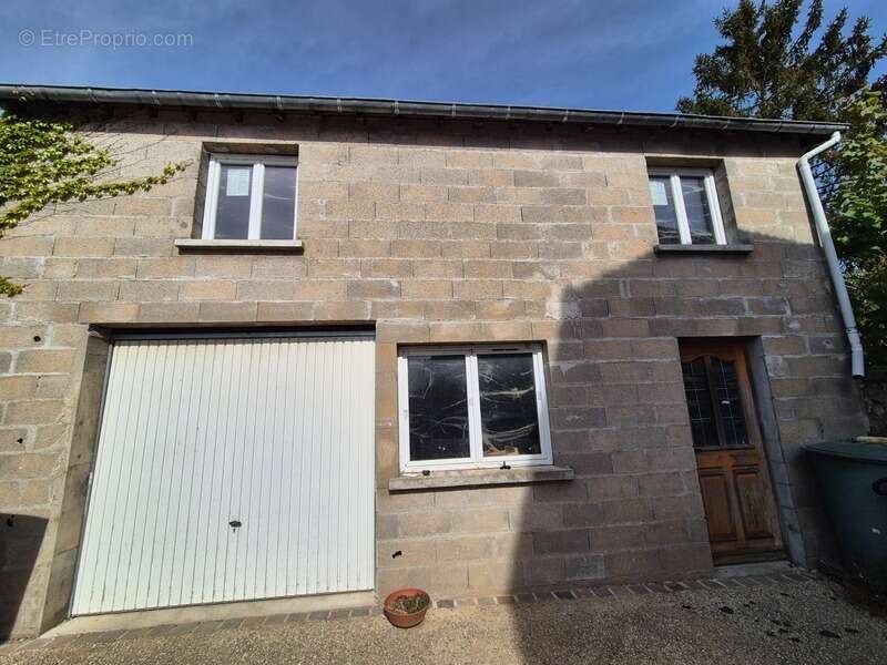 Maison à AUNEAU