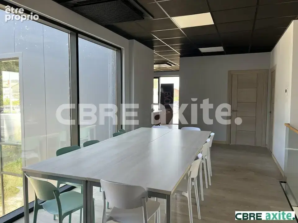 Bien immobilier à vendre à Bourgoin-Jallieu (38300) - photo 4
