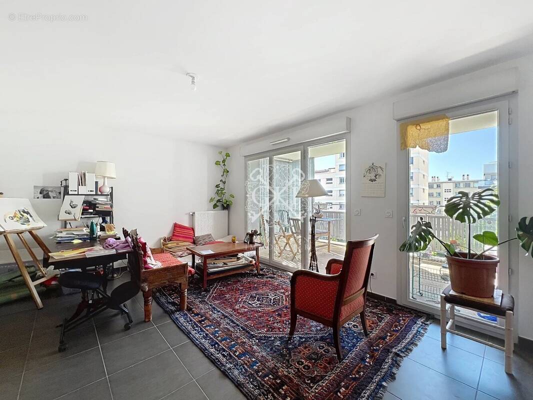 Appartement à VILLEURBANNE