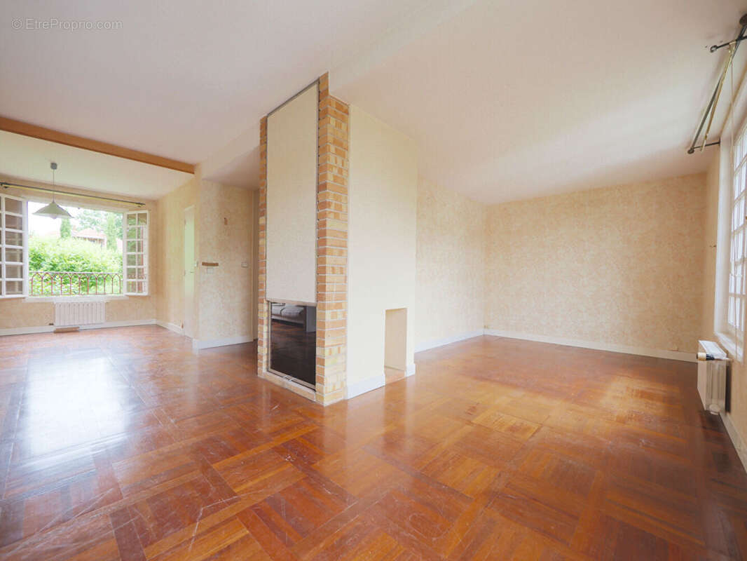 Maison à LES PAVILLONS-SOUS-BOIS