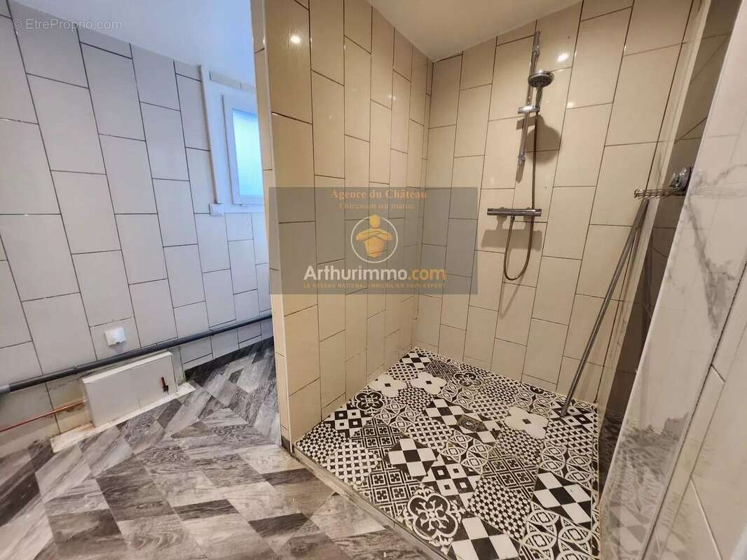 Commerce à ORMESSON-SUR-MARNE