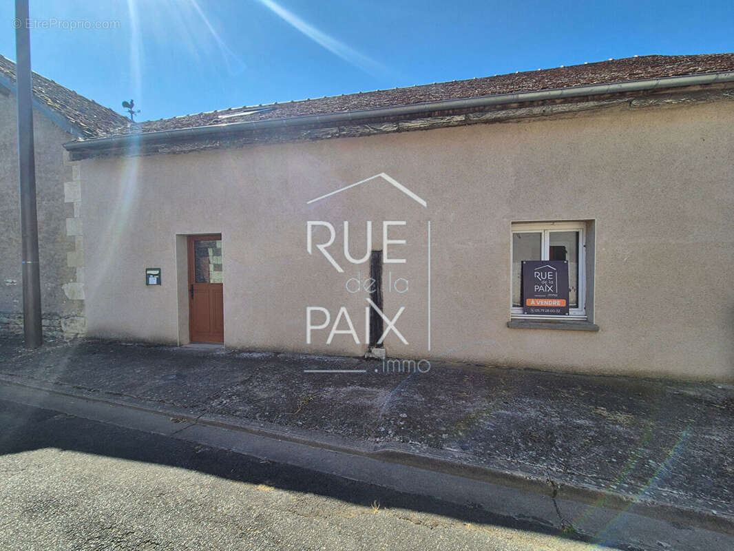 Maison à POUANT