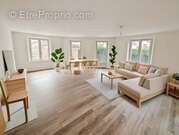 Appartement à EMERAINVILLE