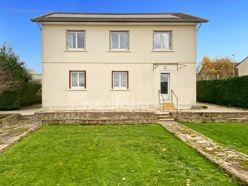 Maison à SAINT-VALLIER