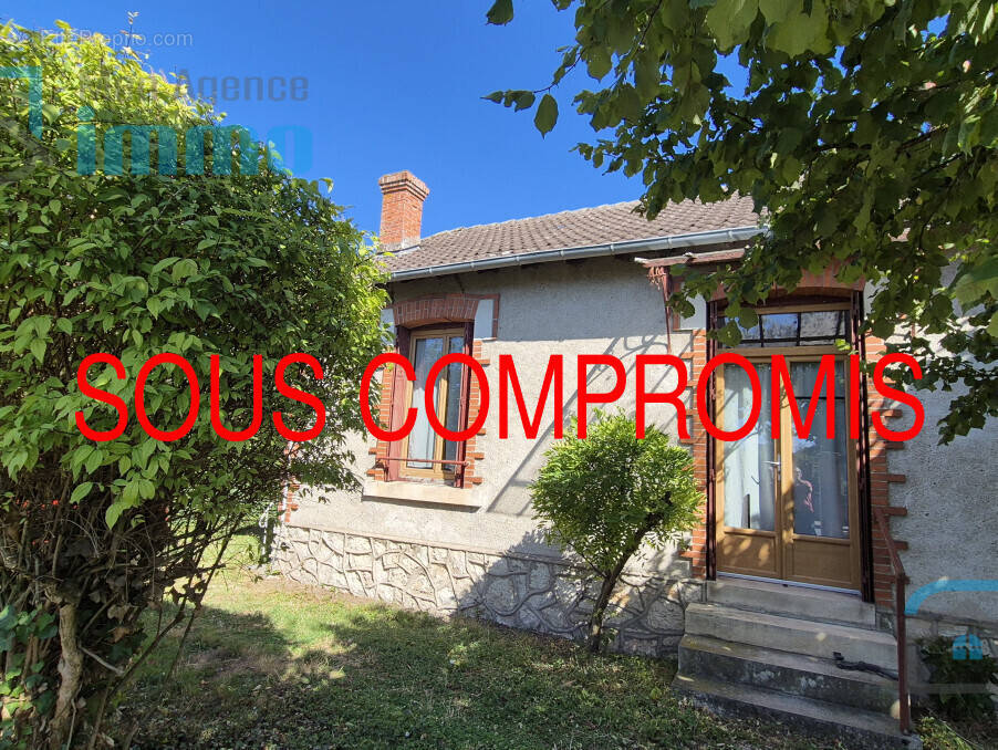 Maison à MEHUN-SUR-YEVRE