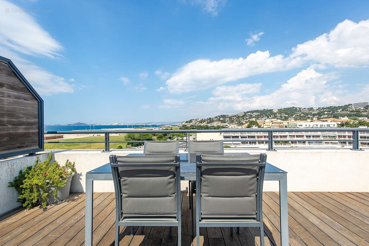 Appartement à MARSEILLE-8E