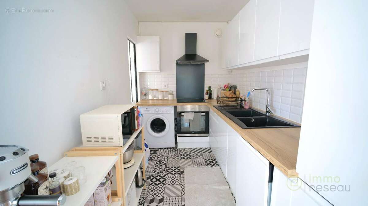 Appartement à MARSEILLE-11E