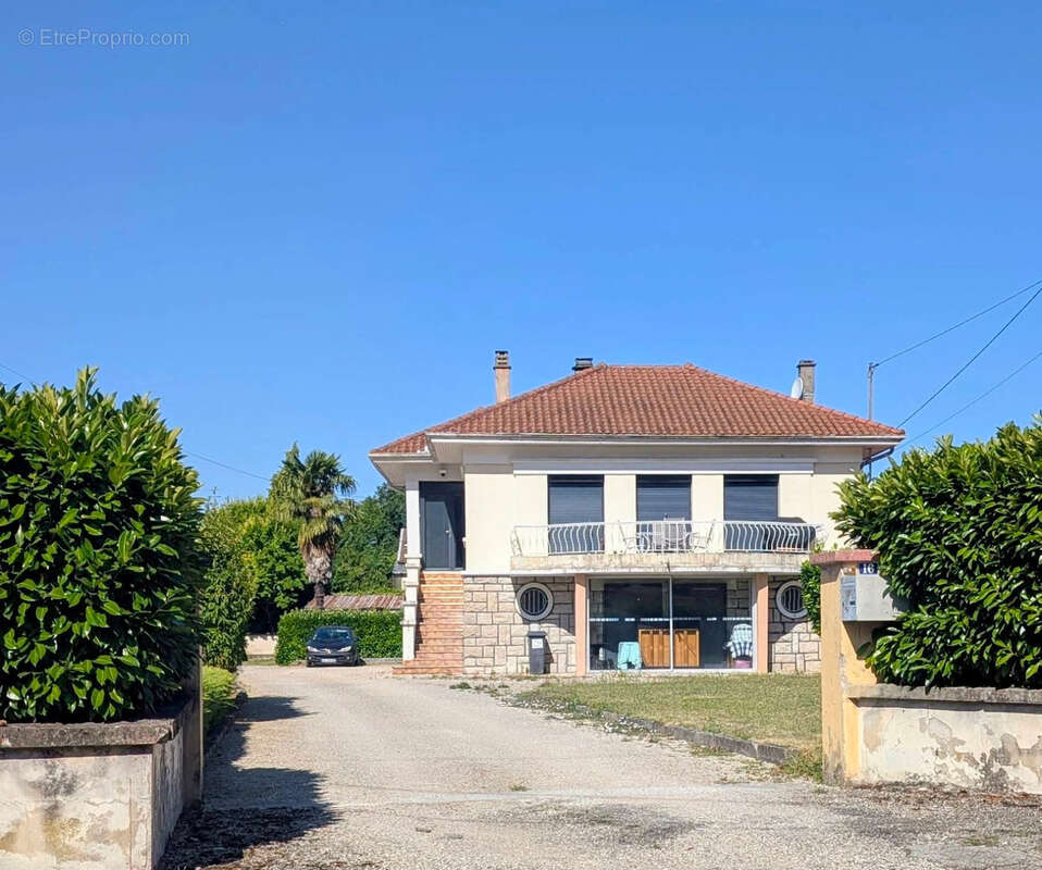 Maison à AMBERIEU-EN-BUGEY