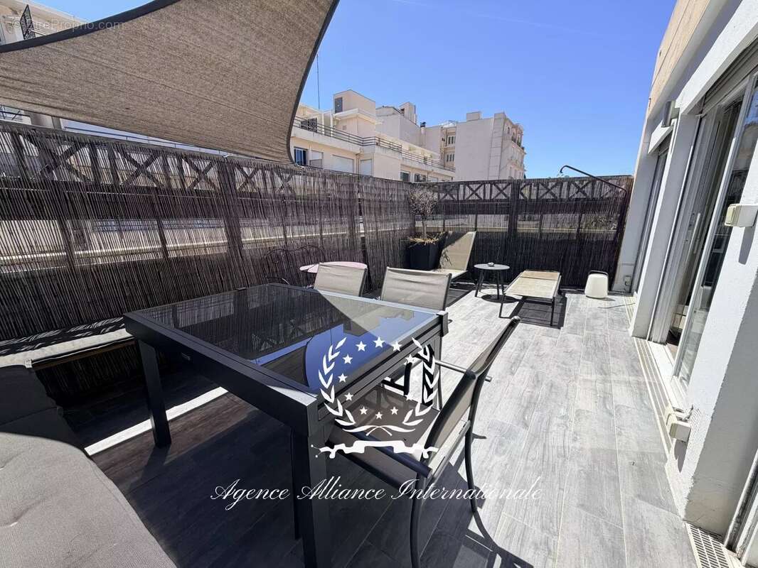 Appartement à CANNES