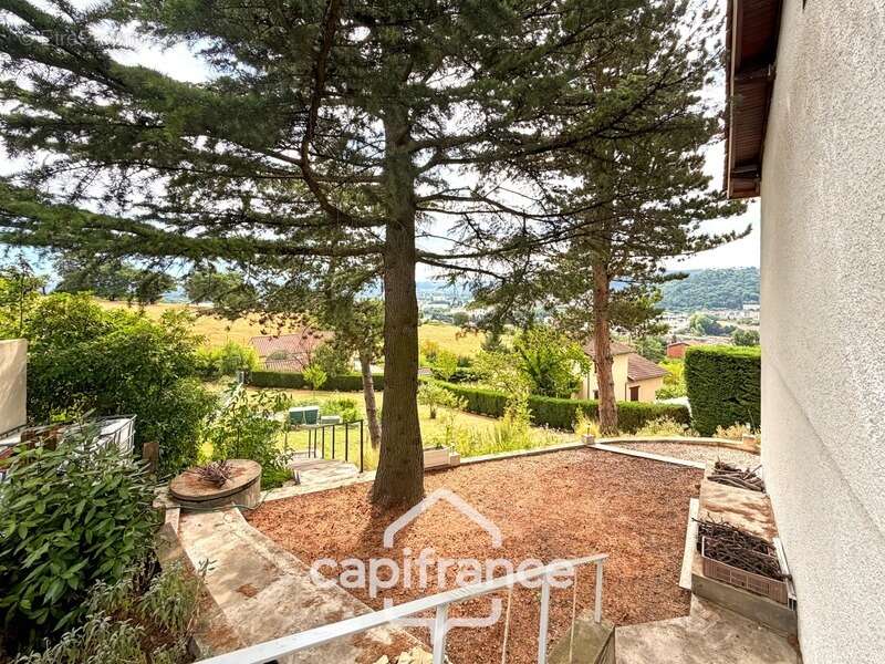 Maison à vendre Sur les hauteurs de Givors avec une Vue panoramique sur le Rhône - photo 25