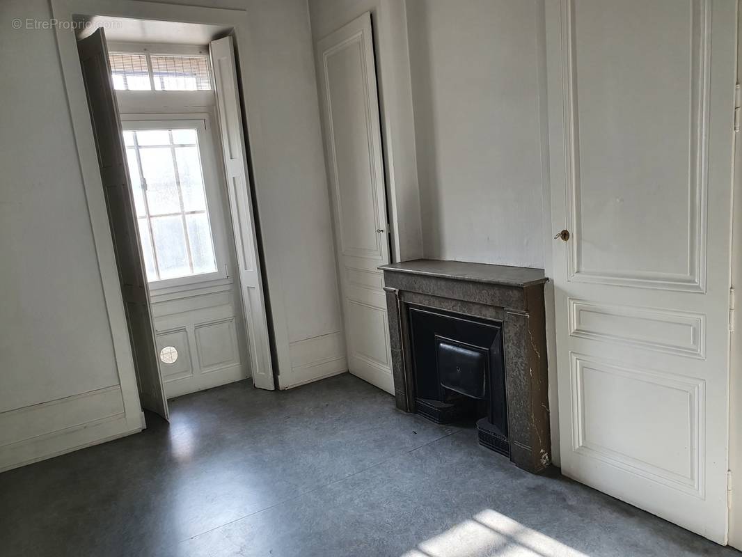 Appartement à LYON-5E