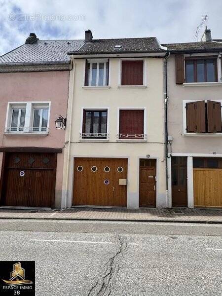 Maison à LA MURE