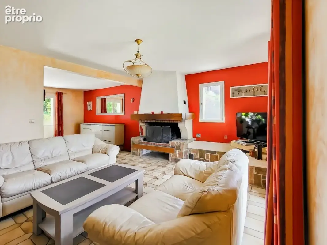 Maison familiale 4 chambres PARIGNE LE POLIN (72) 5 MN GUECELARD - photo 4