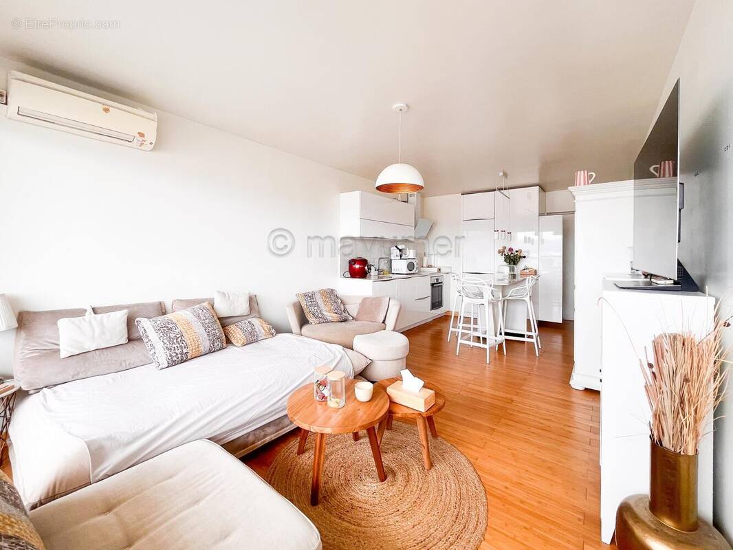 Appartement T2 Grand Pavois avec balcon et piscine Carré d\'OR  13008 Marseille n°9 - Appartement à MARSEILLE-8E