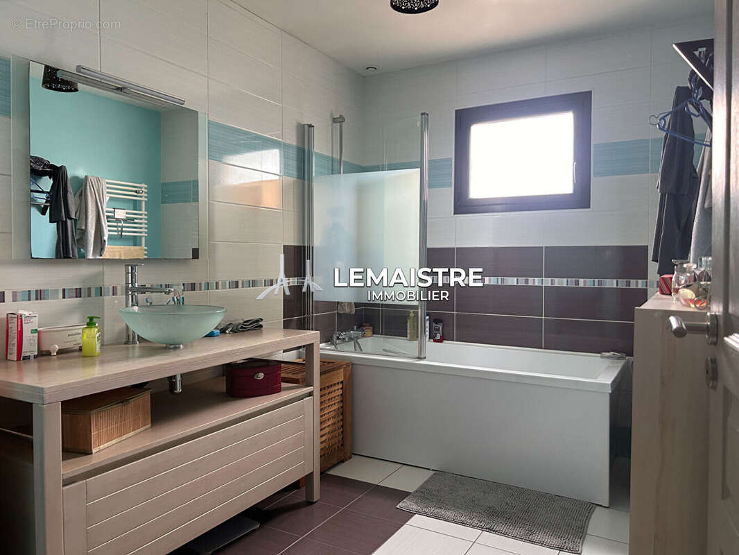 Maison à GONNEVILLE-LA-MALLET