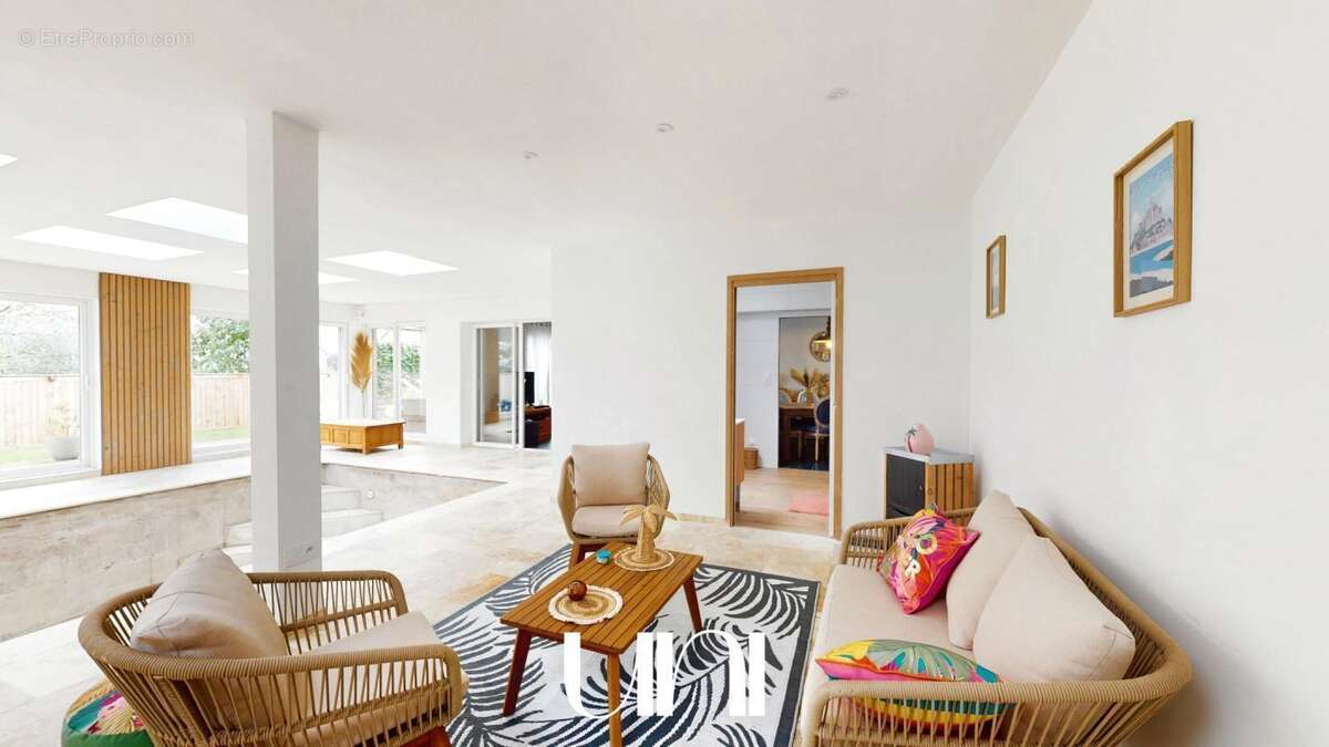 Maison à BLAINVILLE-SUR-ORNE