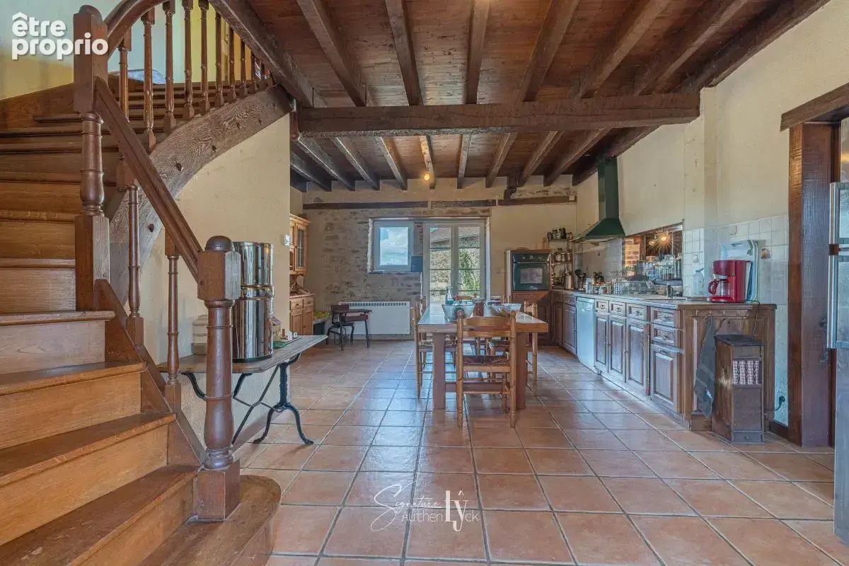Maison 8 pièces 186 m² à vendre à La Meyze (87800) - photo 4