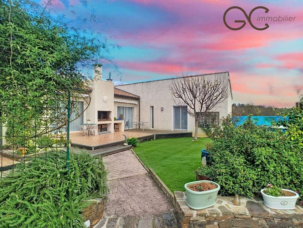 Maison à SAINT-CHINIAN