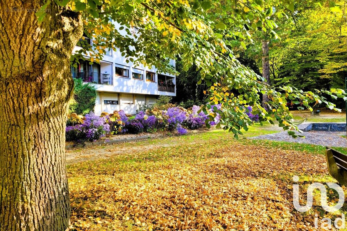 Photo 1 - Appartement à POISSY