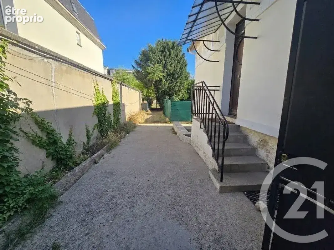 Maison 6 pièces 80 m² à vendre à Saint-Maur-Des-Fosses (94100) - photo 5