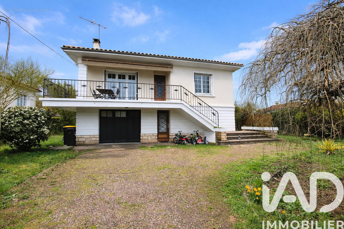 Photo 1 - Maison à PINEUILH