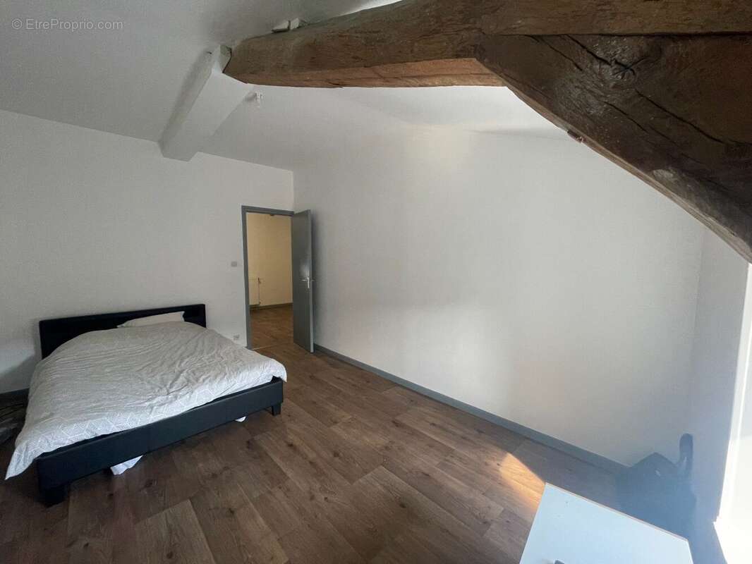 Appartement à PONTAUMUR