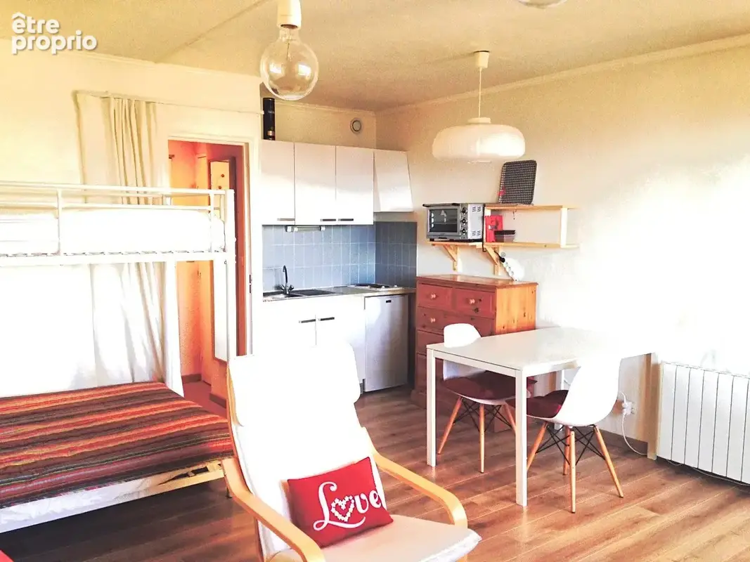 FONT-ROMEU - Beau studio de 25 m2 à vendre avec grande terrasse vue montagnes - photo 6