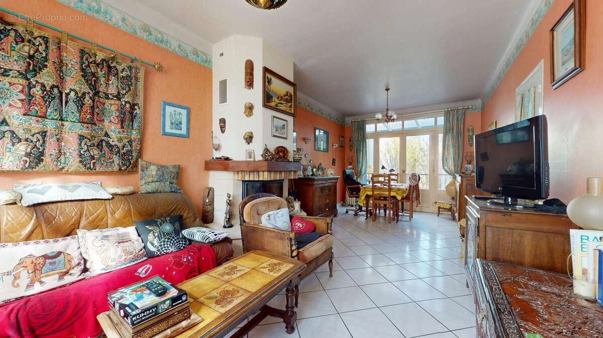 Maison à LE PERREUX-SUR-MARNE