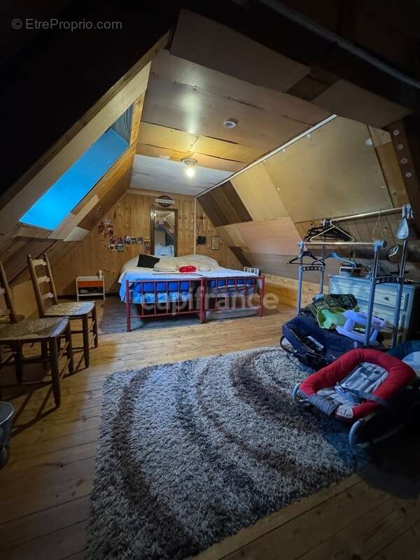 Appartement à CARHAIX-PLOUGUER