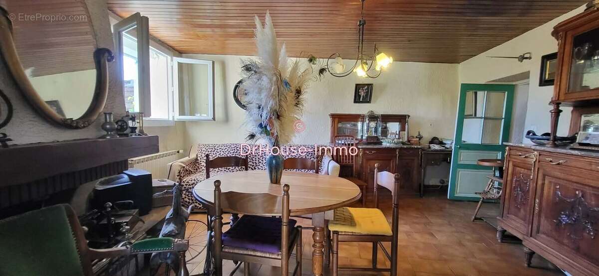 Maison à SAINT-MARTIN-DE-VALGALGUES