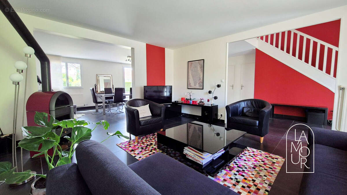 Maison 171 m² à Couternon  - photo 2
