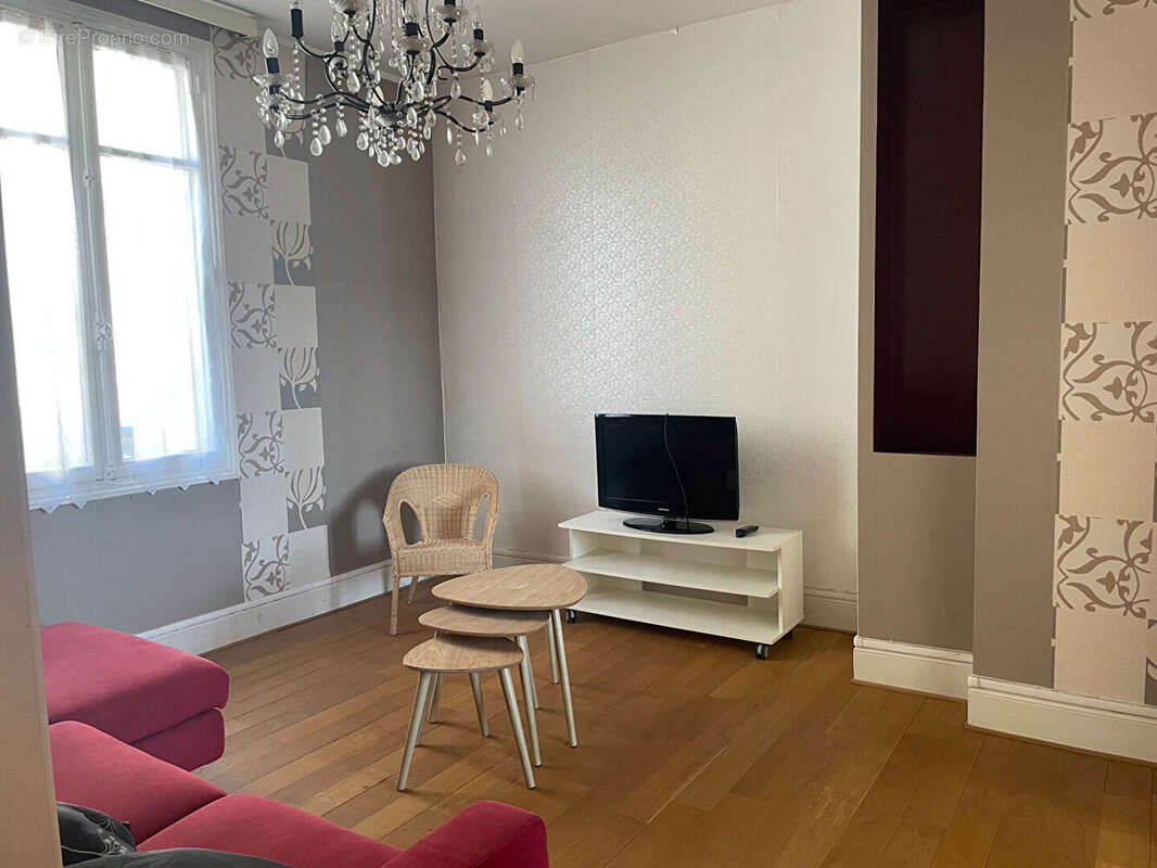 Appartement - au coeur du village - photo 6