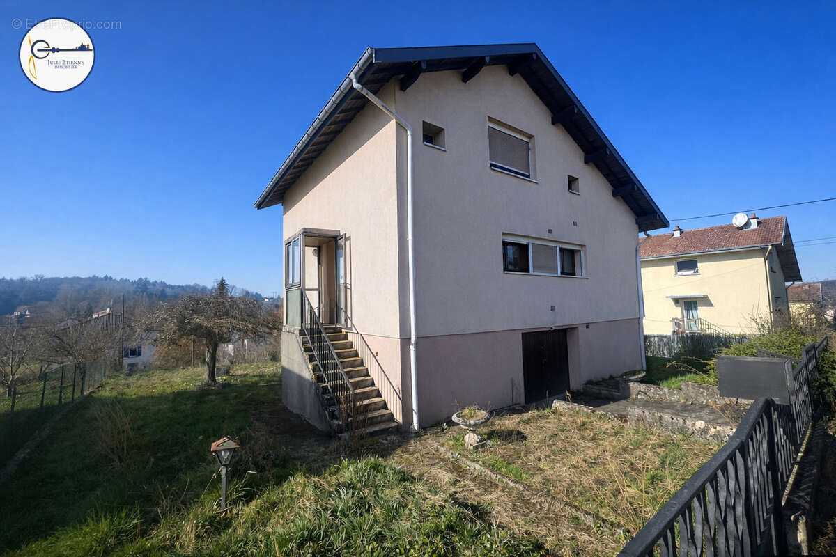 Maison à DEYVILLERS