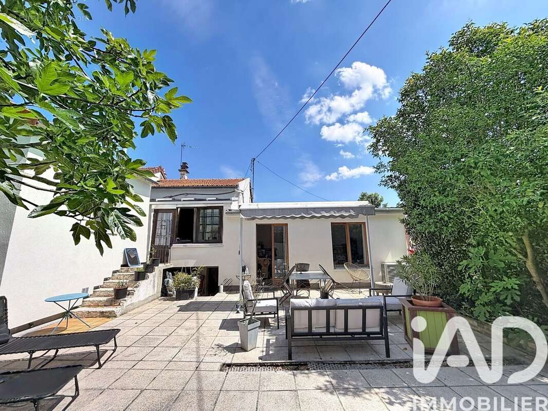 Photo 2 - Maison à LE PERREUX-SUR-MARNE