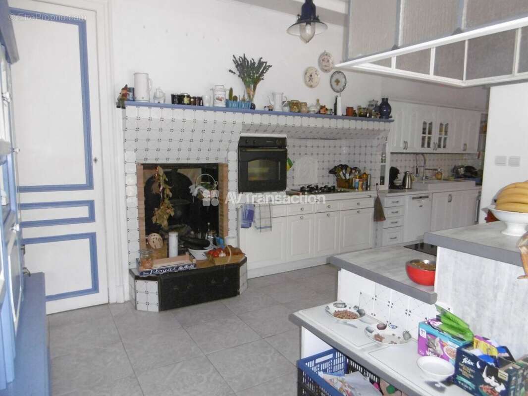 Autre à CAUDEBEC-LES-ELBEUF