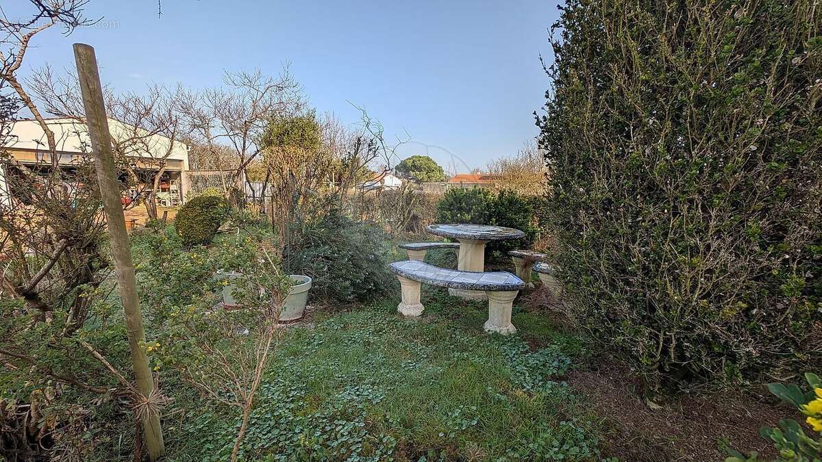 Maison à NIEULLE-SUR-SEUDRE