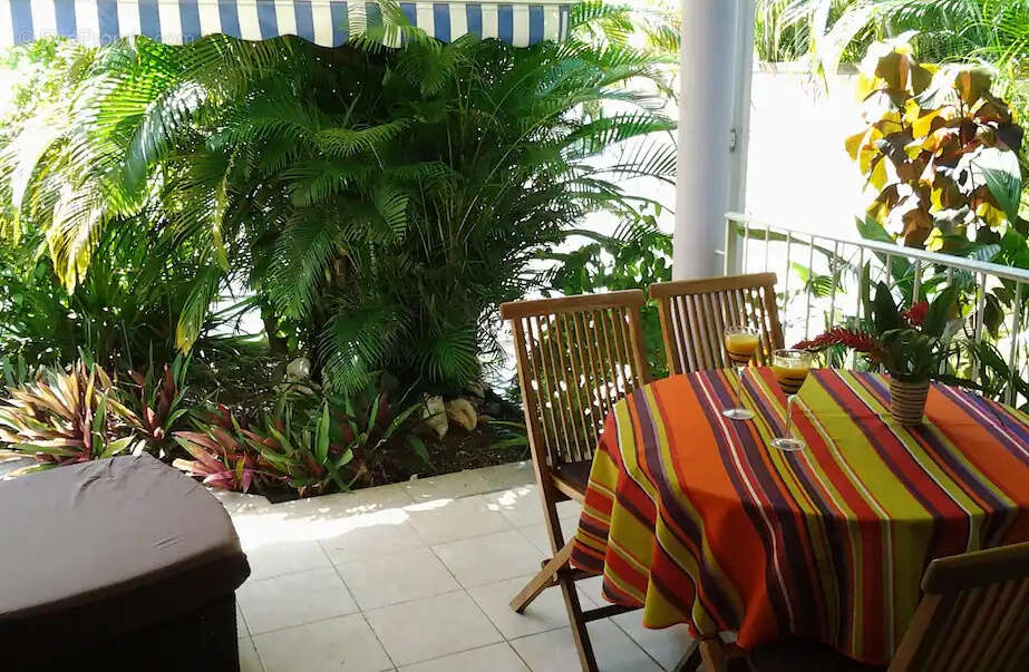 Appartement à LE GOSIER