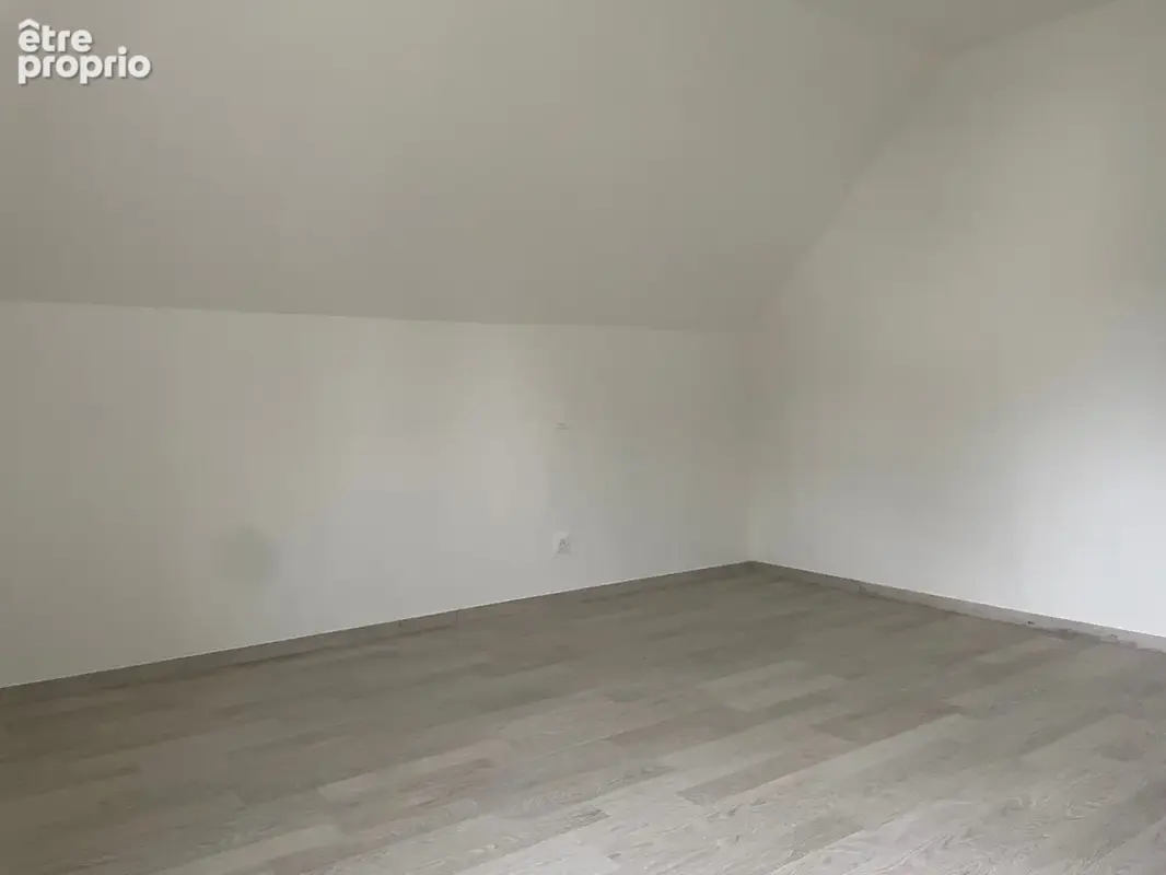 Maison 4 pièces 100 m² à vendre à Thiberville (27230) - photo 9