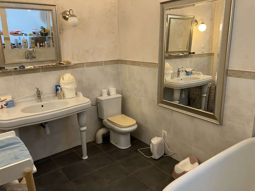 Maison à CHATELLERAULT