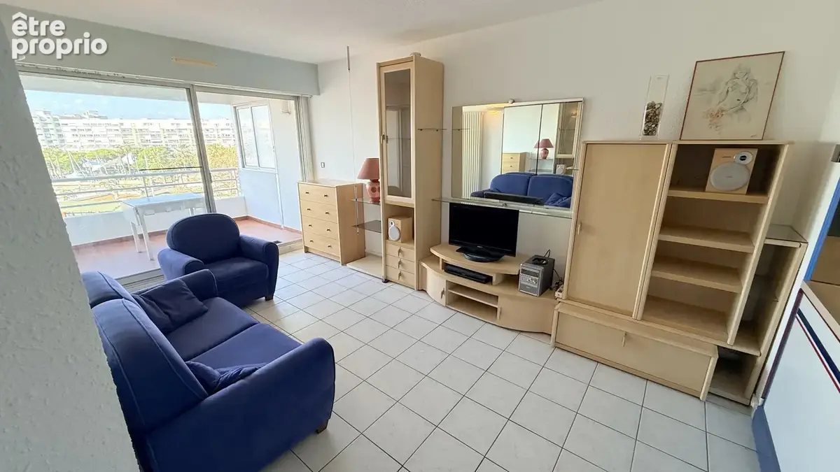 Carnon-plage f2 avec terrasse et loggia vue port + parking - photo 3