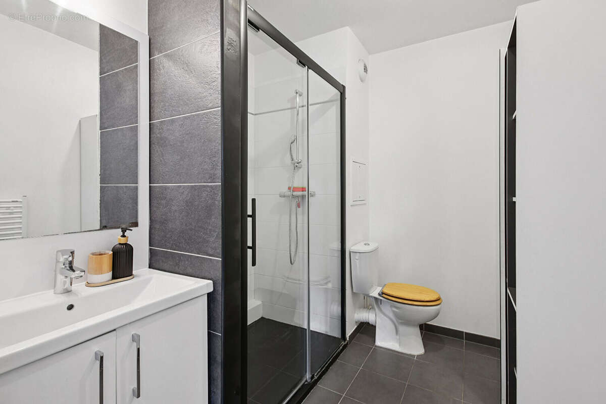 Appartement à NANTERRE