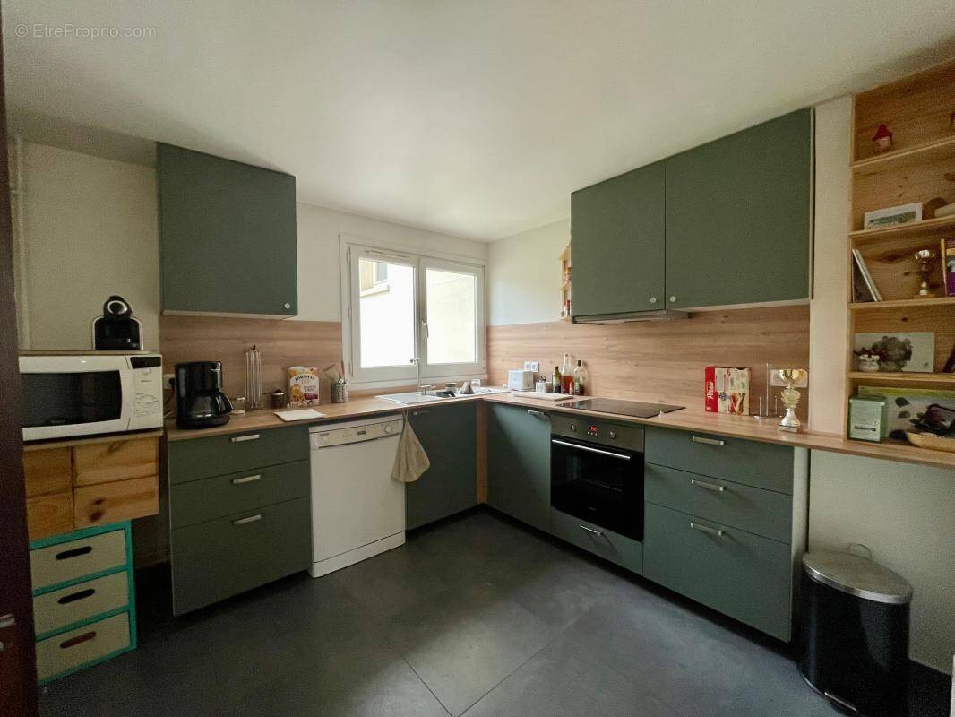 Appartement à LES ULIS