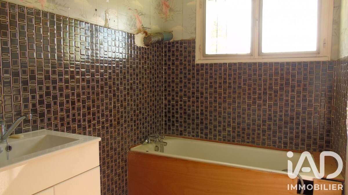 Maison 100 m² à Chambilly  - photo 6