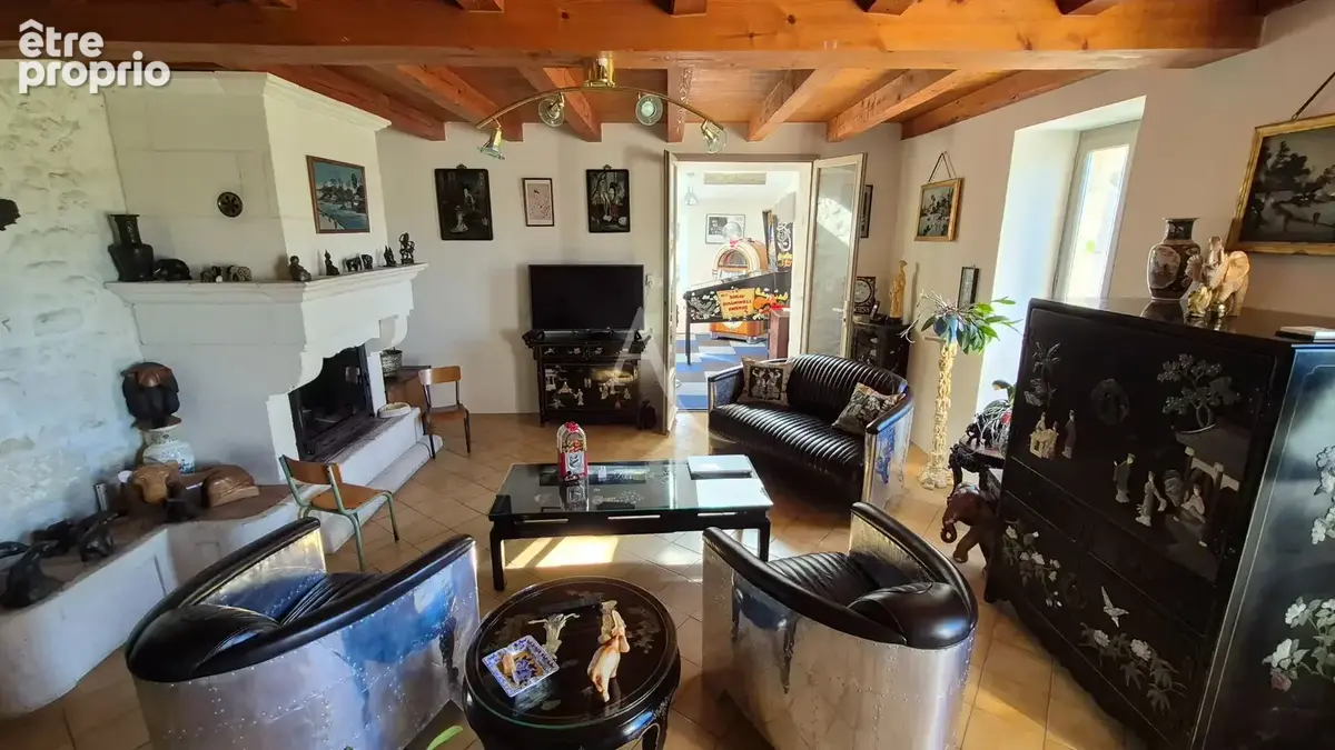 Maison  7 pièce(s) 189 m2 - Chermignac - photo 8