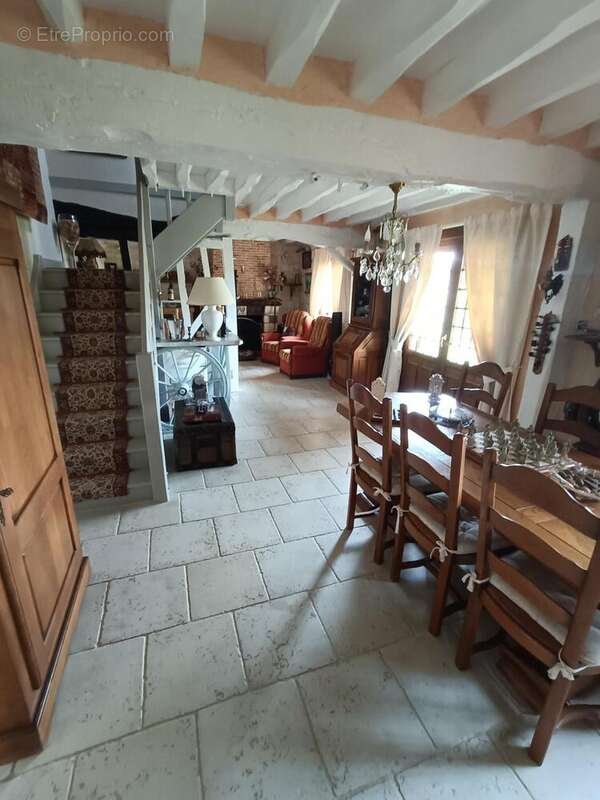 Photo 3 - Maison à INCARVILLE