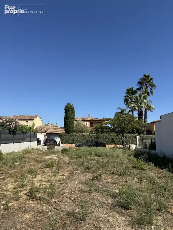 Photo Terrain à Hyeres au prix de 315 000€