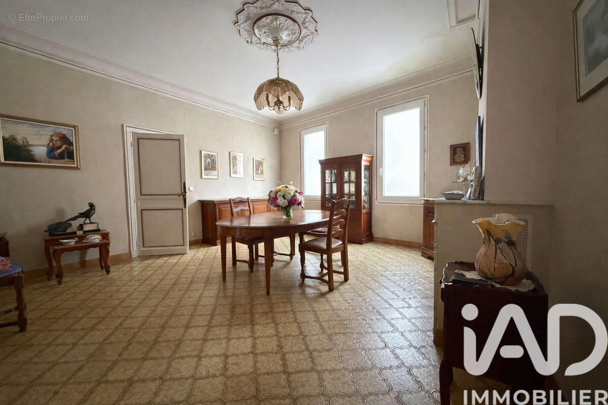 Photo 5 - Maison à SAINT-MEDARD-DE-GUIZIERES