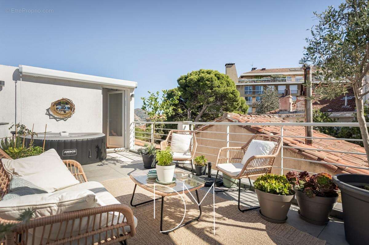 Appartement à MARSEILLE-8E