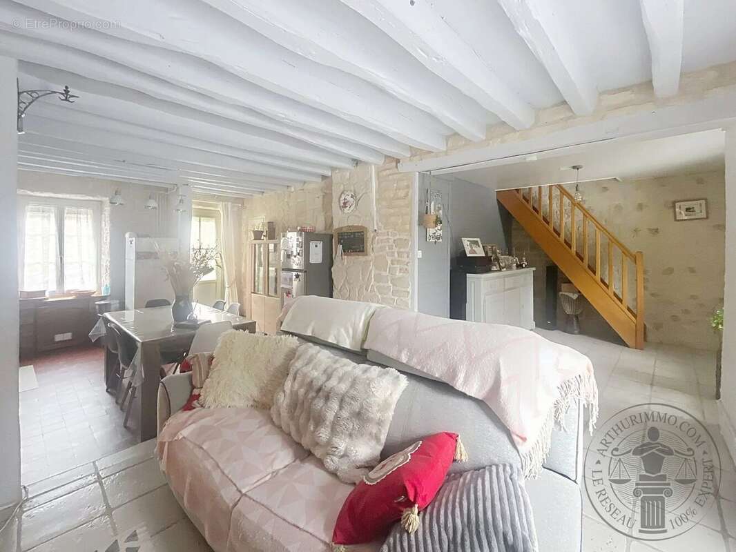 Maison à DOURDAN